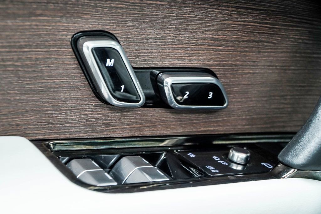 2023 Land Rover Range Rover Sport SE