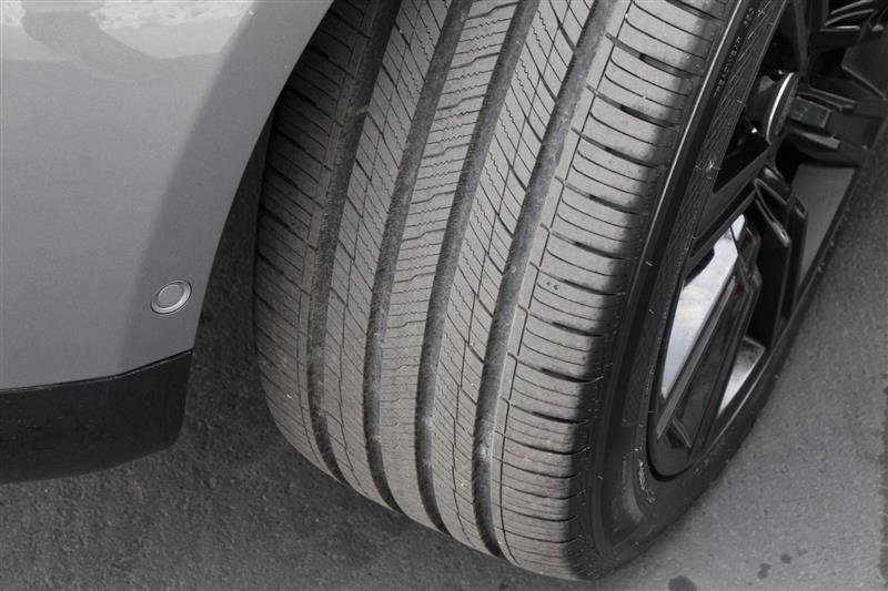 2021 Land Rover Range Rover Sport HSE Silver Edition