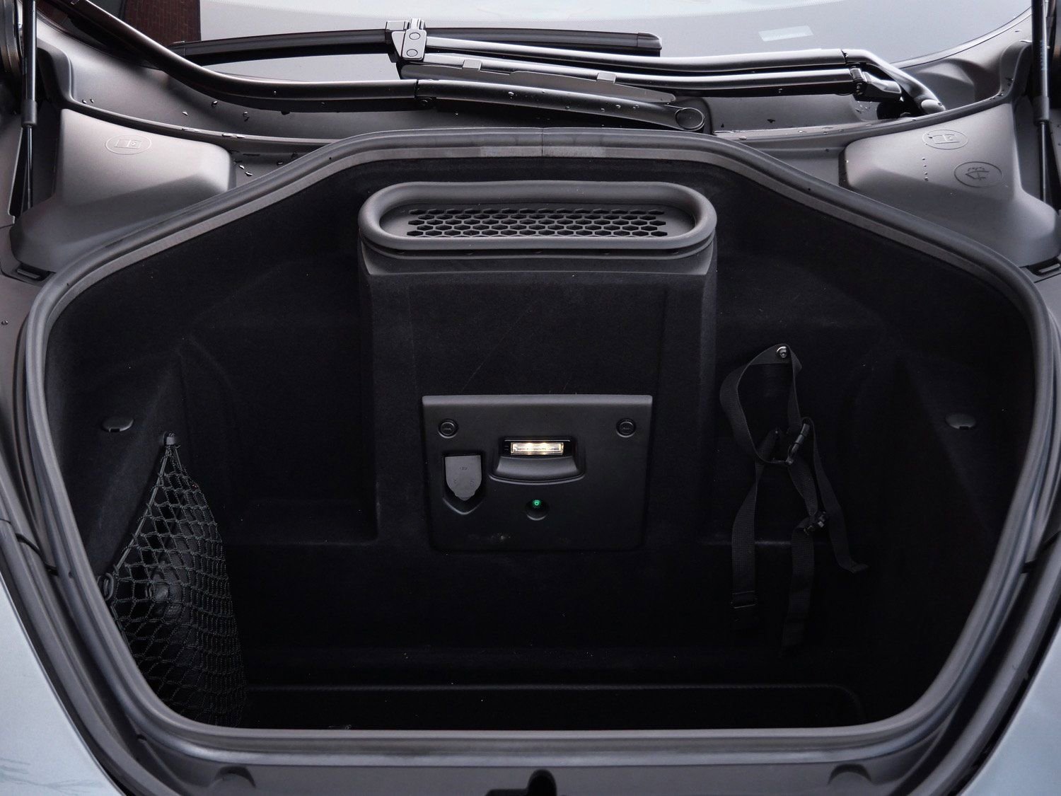 Used 2019 McLaren 720S Performance photo 18