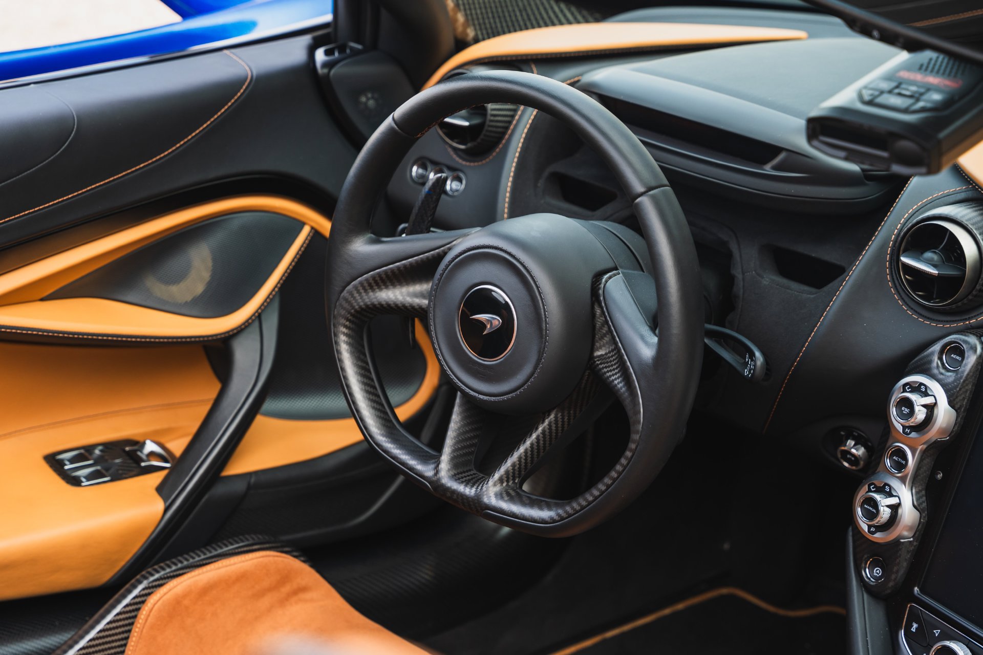 Used 2022 McLaren 765LT photo 64