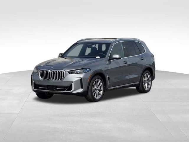 New 2026 BMW X5 xDrive50e w/ Premium Package