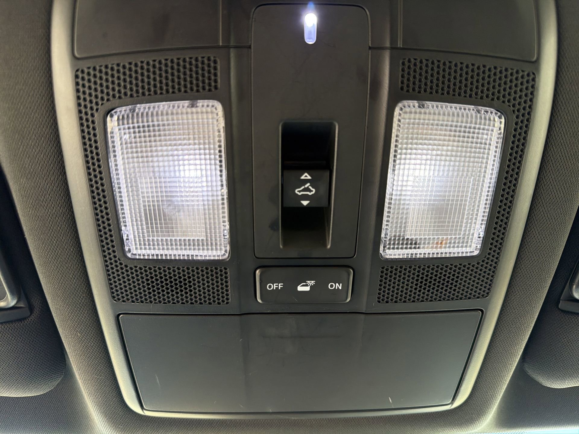 2023 MAZDA Cx-9 Carbon Edition