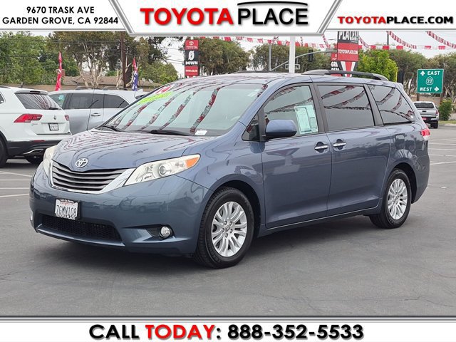 Used 2014 Toyota Sienna XLE