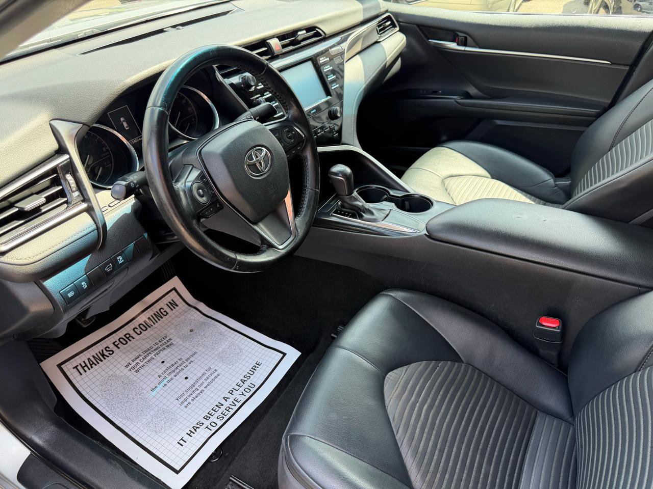 2020 Toyota Camry SE