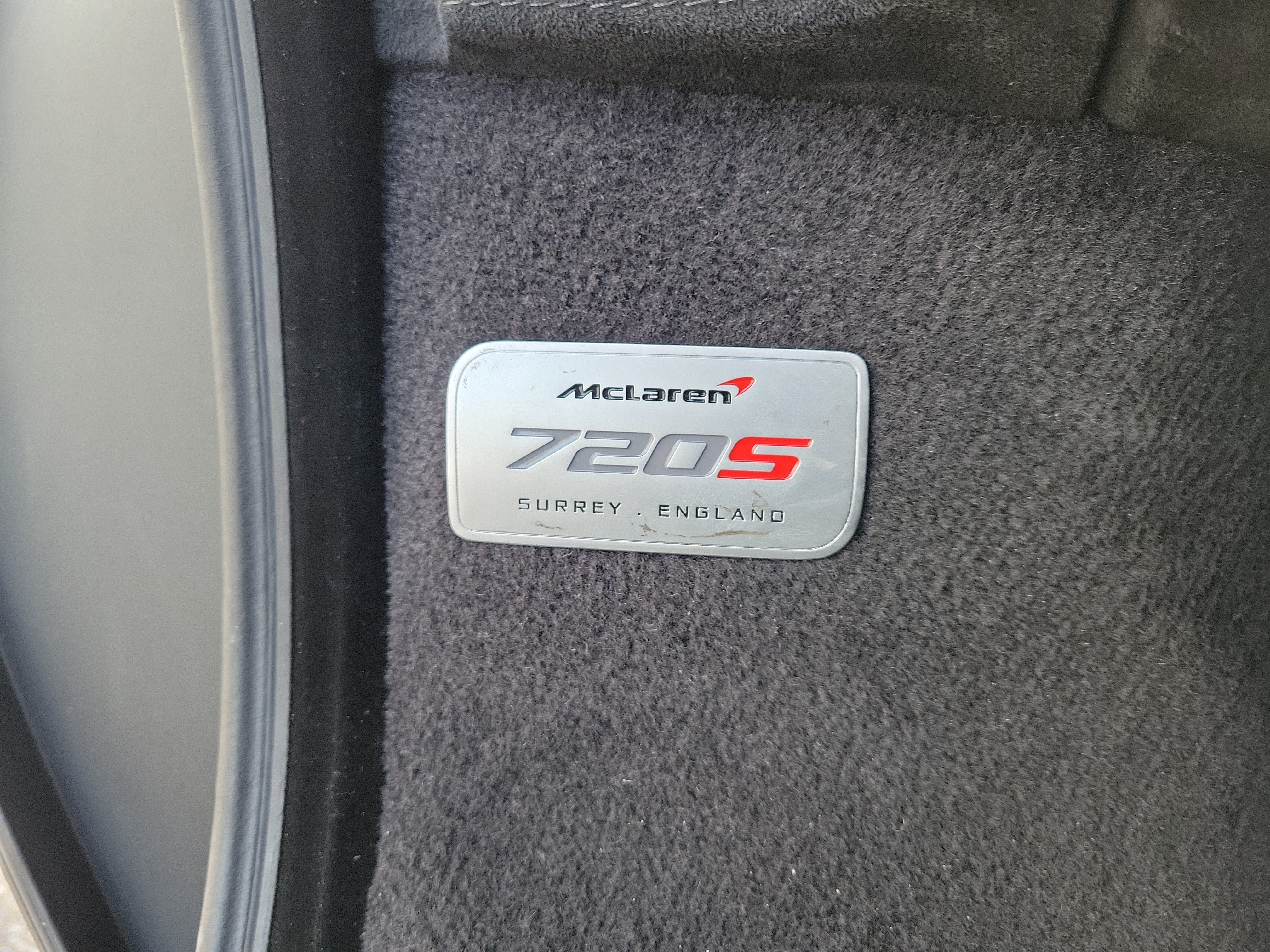 Used 2018 McLaren 720S Luxury photo 27