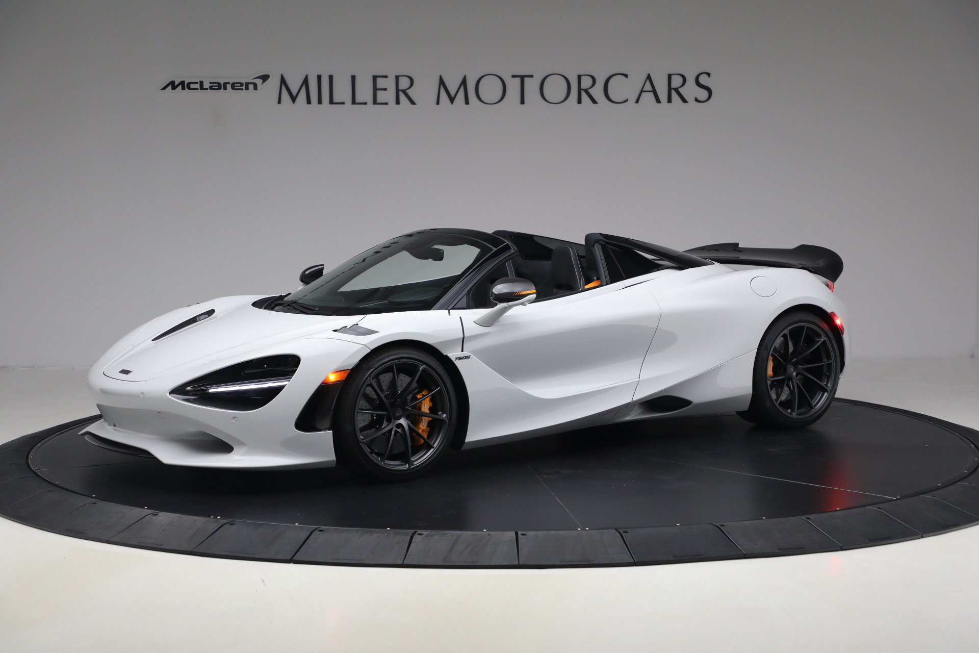 New 2027 McLaren 750S Spider photo 2