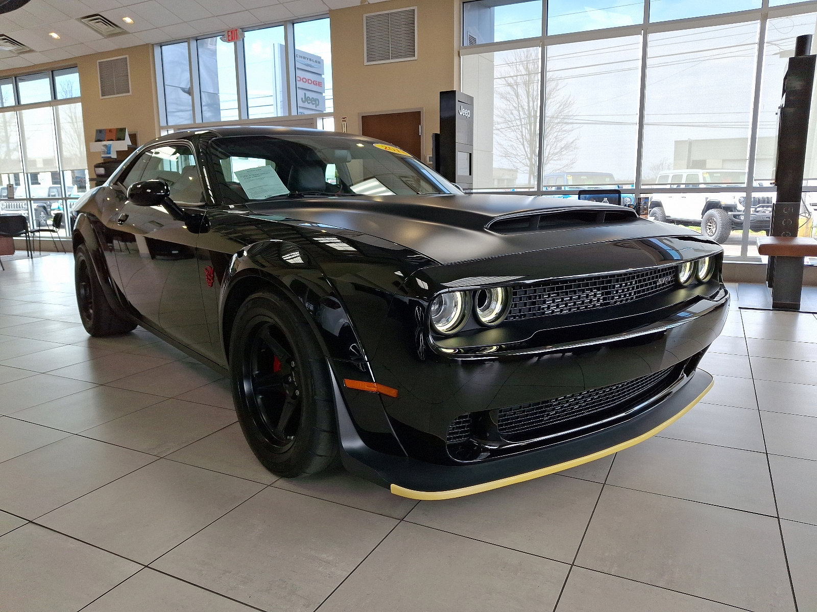 2018_dodge_challenger_demon_15