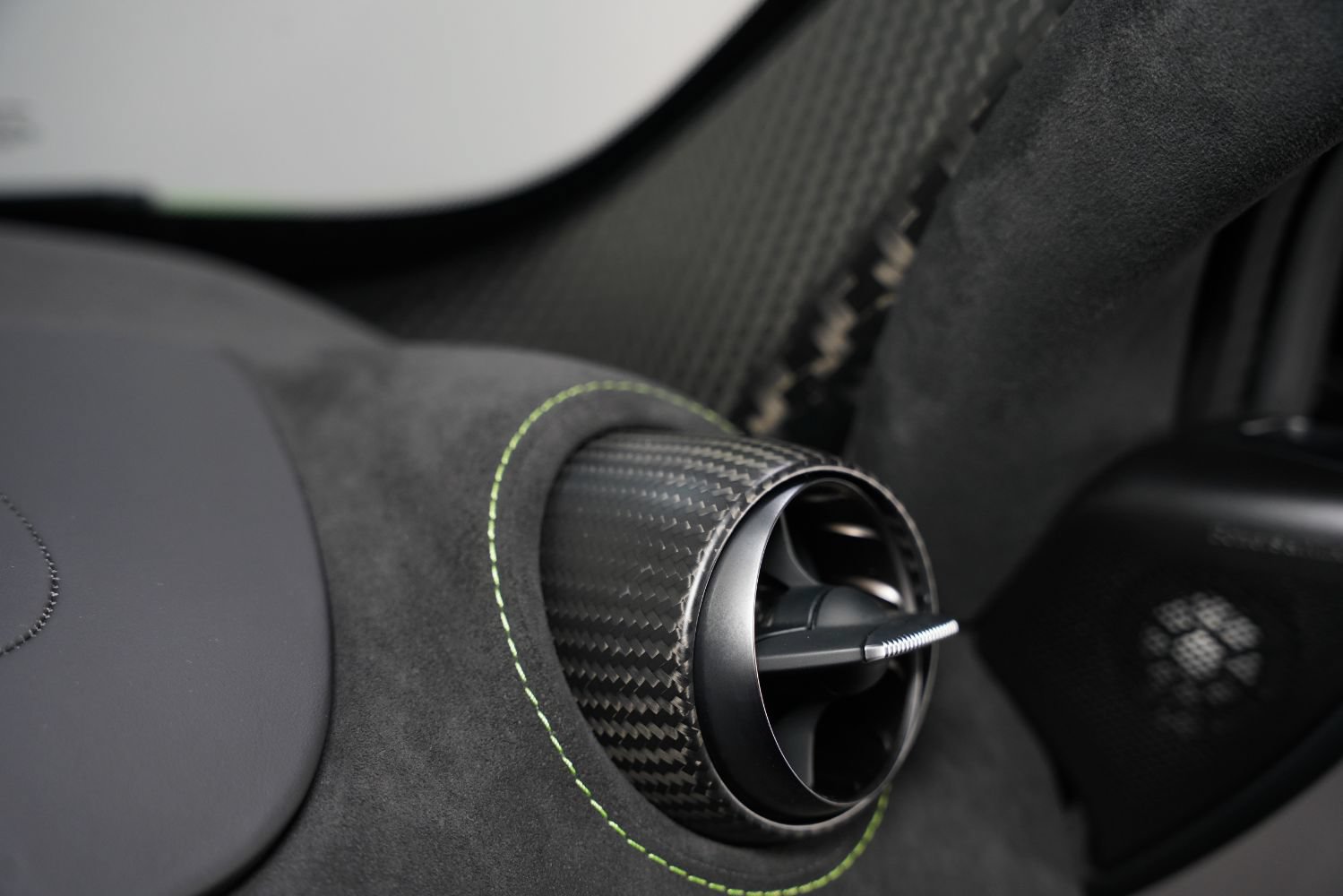 Used 2024 McLaren 750S Spider photo 34