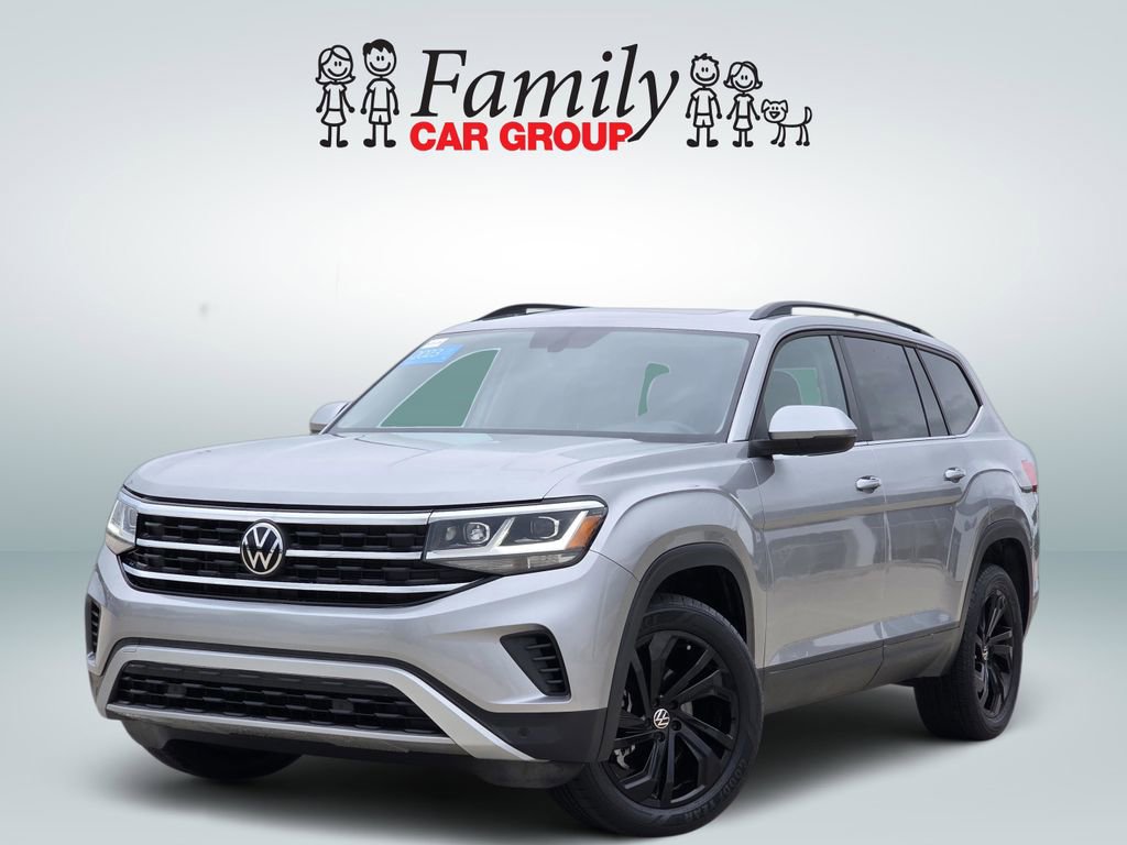 Used 2023 Volkswagen Atlas SE w/ Panoramic Sunroof Package