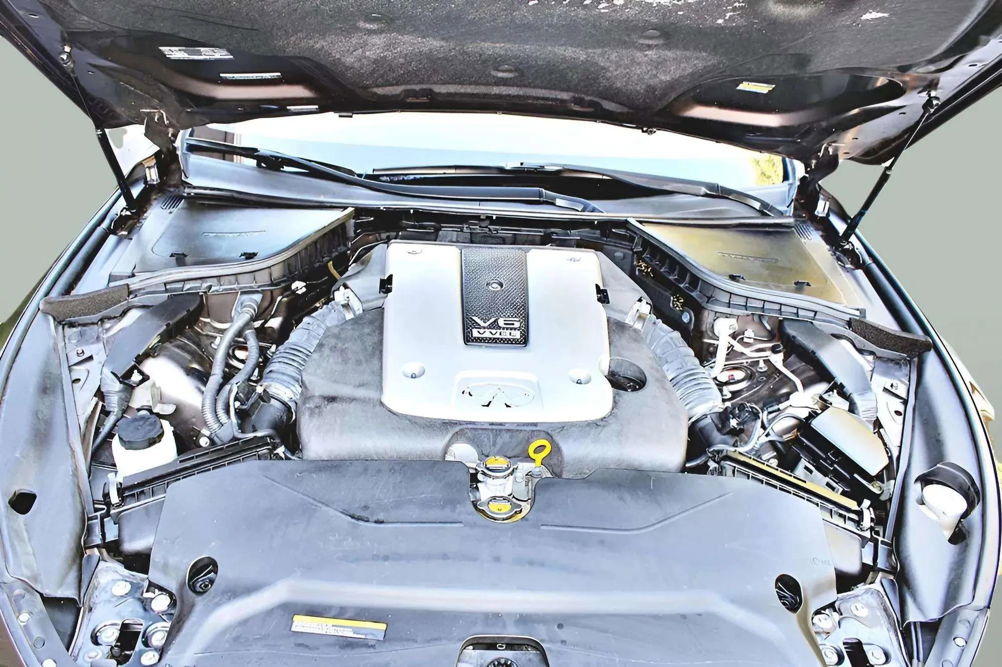 2014 INFINITI Q50 Premium