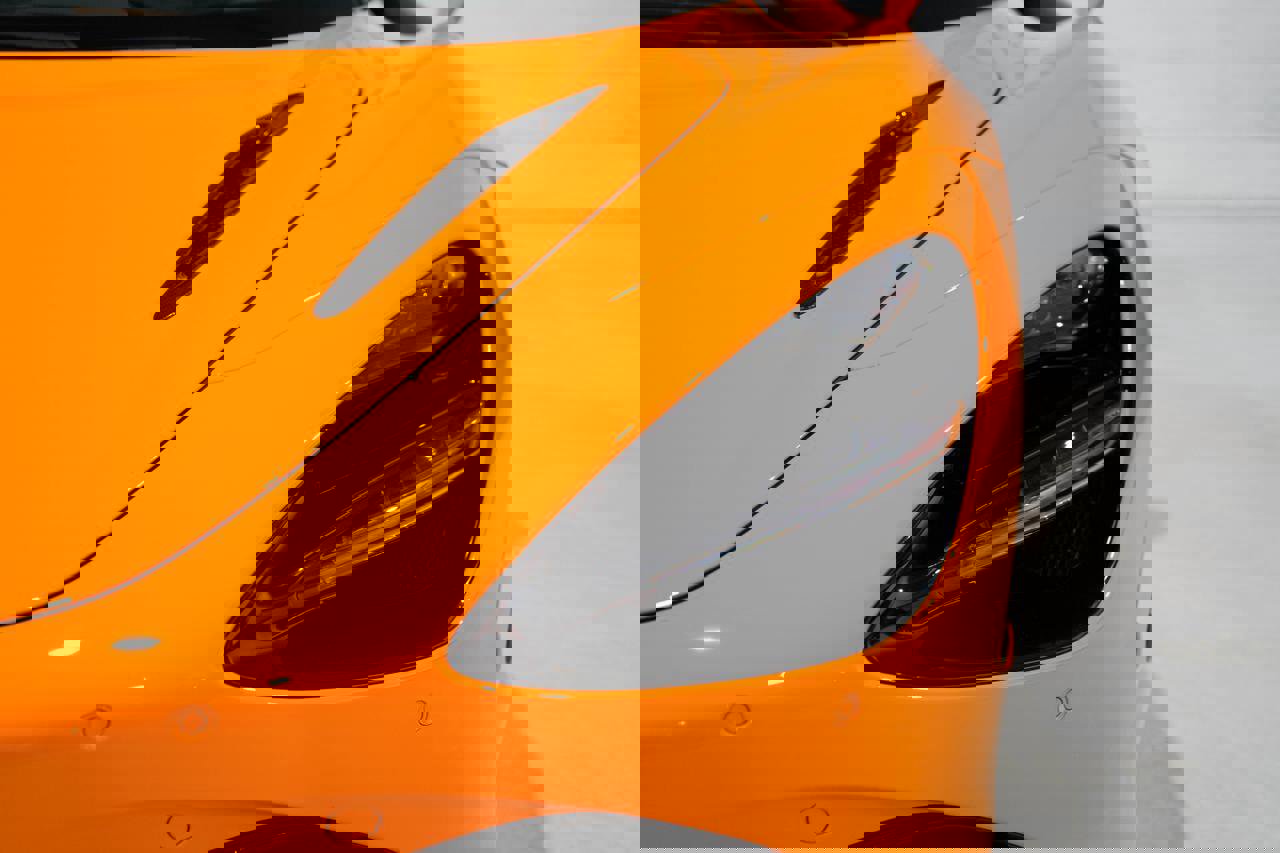 Used 2022 McLaren 720S Performance photo 33