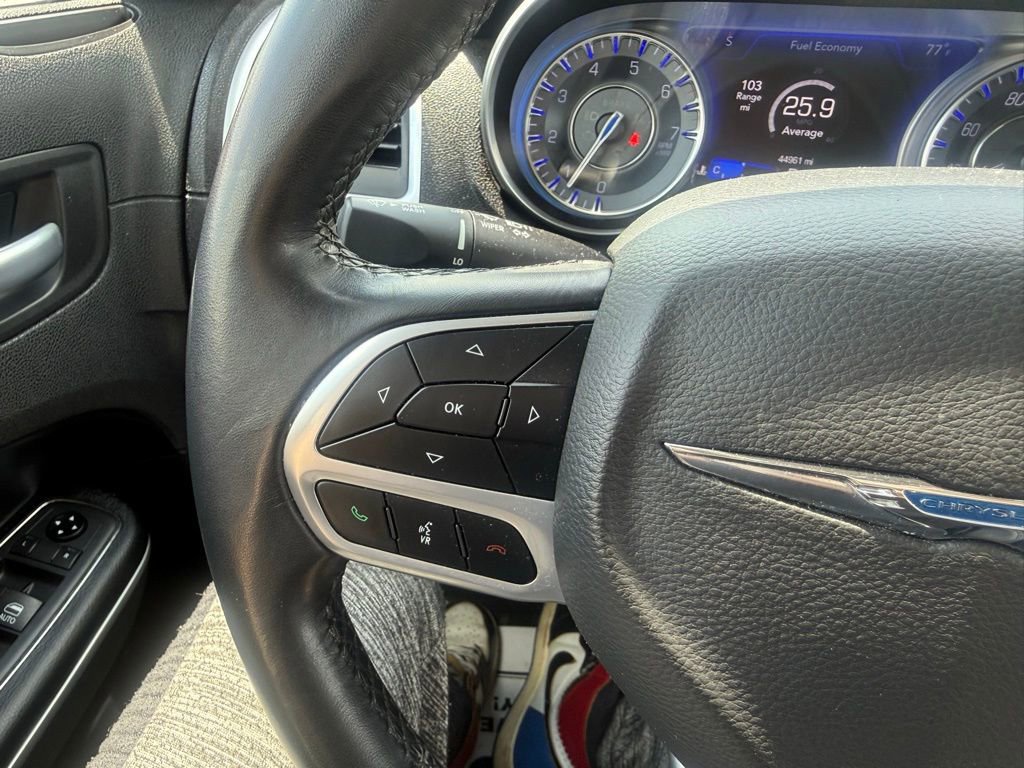 2020 Chrysler 300 Touring L