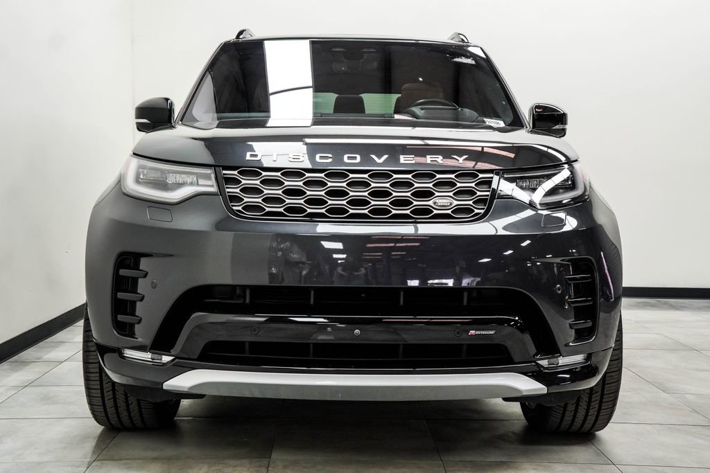 2023 Land Rover Discovery Metropolitan Edition