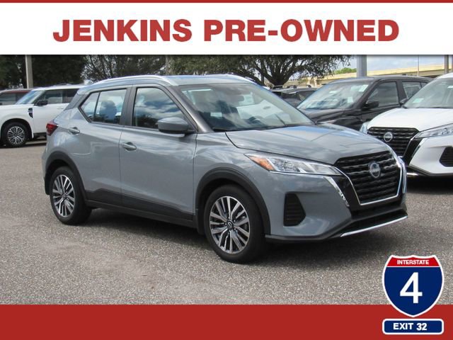 Used 2024 Nissan Kicks SV