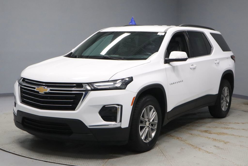 2023 Chevrolet Traverse LT