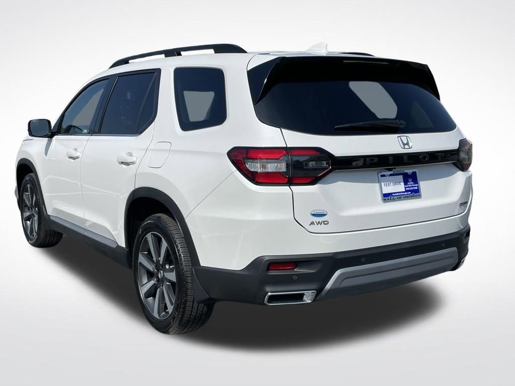 2025 Honda Pilot Touring
