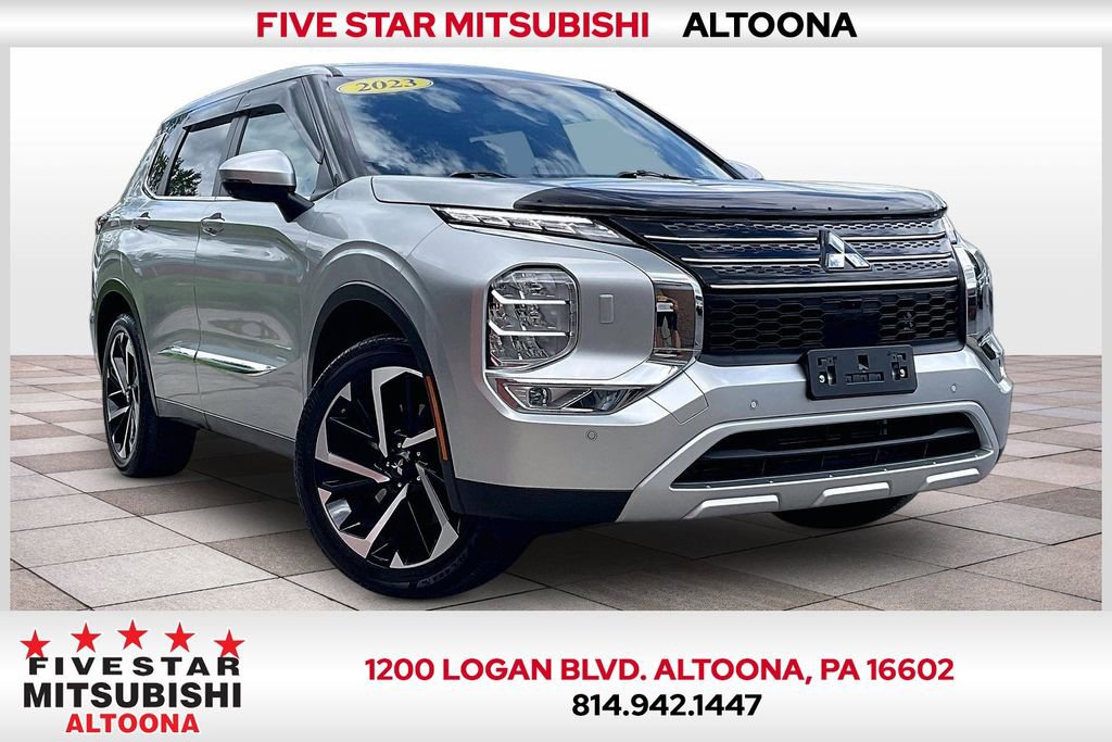 Used 2023 Mitsubishi Outlander SE