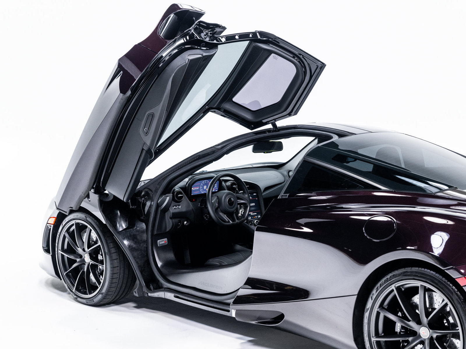 Used 2018 McLaren 720S Luxury photo 85