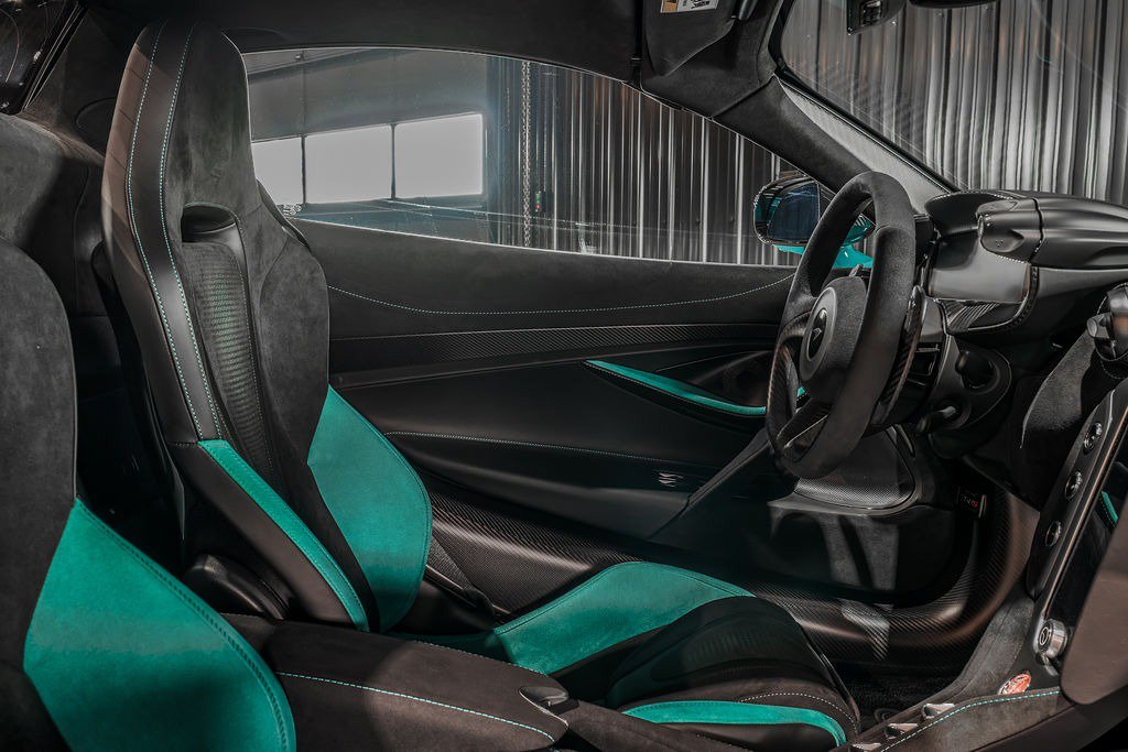 Used 2025 McLaren 750S Spider photo 39
