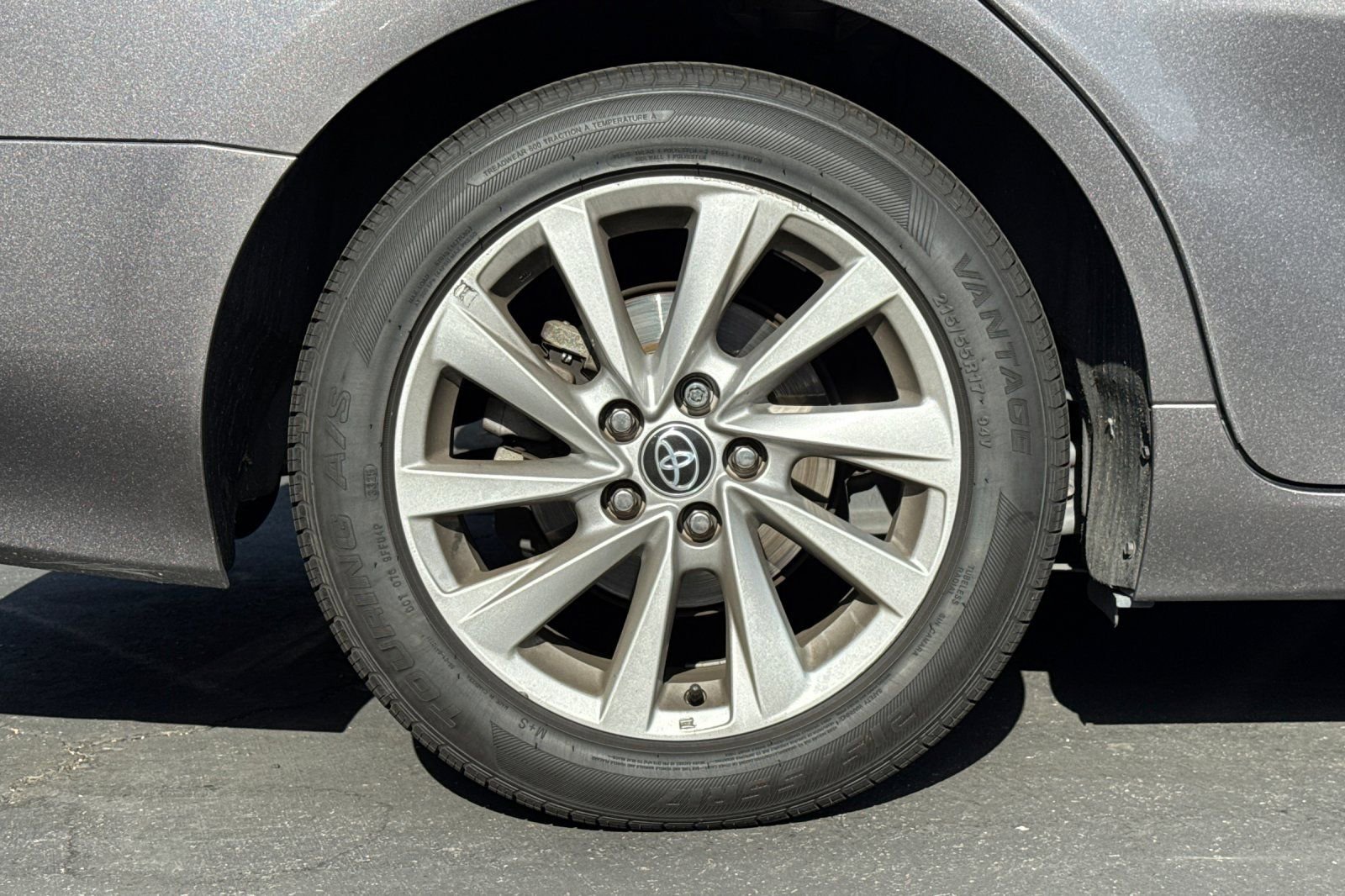 2023 Toyota Camry LE