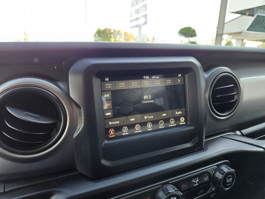 2020 Jeep Wrangler Sport