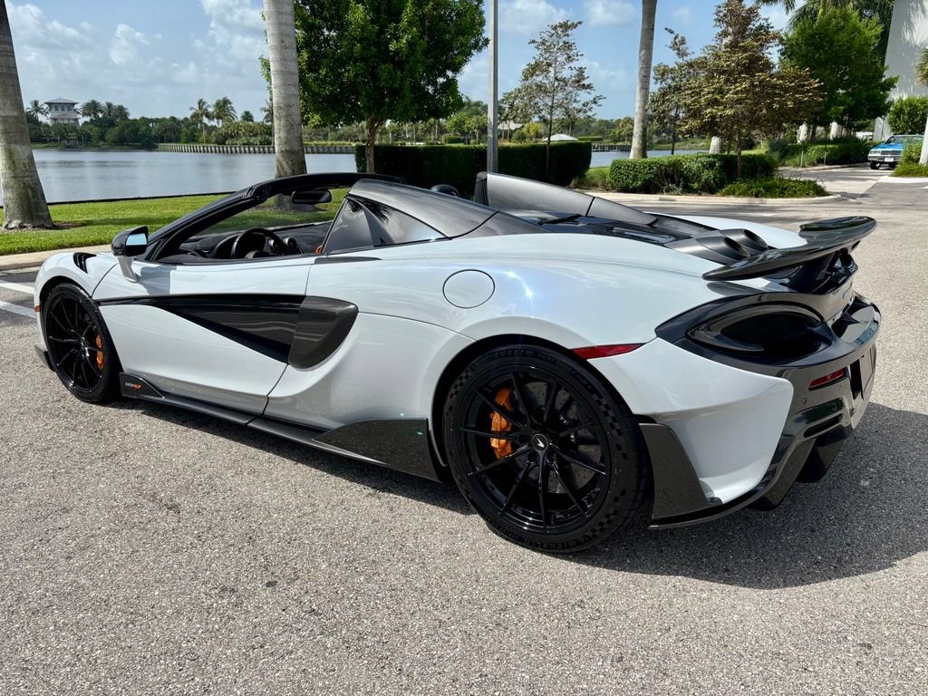Used 2020 McLaren 600LT Spider photo 10
