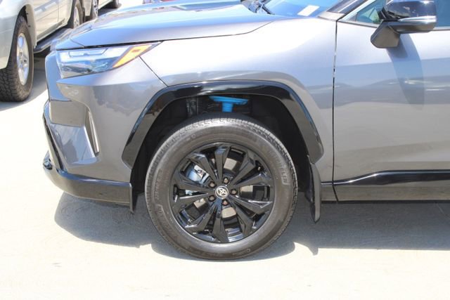 2024 Toyota RAV4 XSE