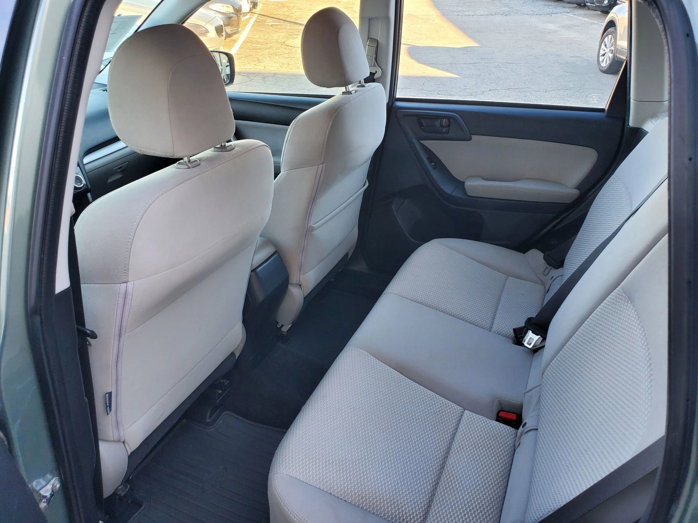 2016 Subaru Forester 2.5i