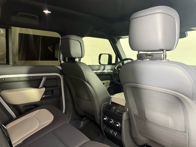 2023 Land Rover Defender 110 X-Dynamic SE