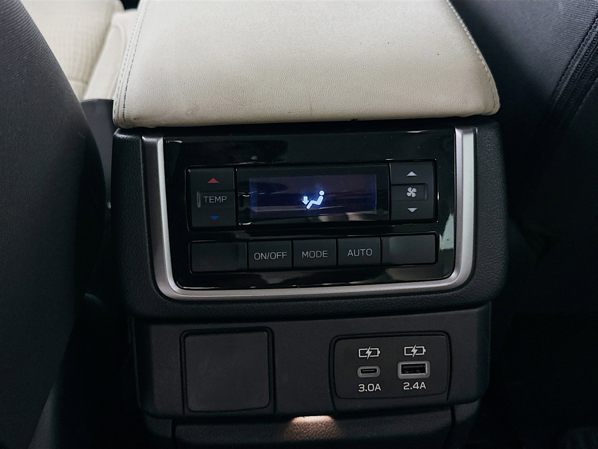 2025 Subaru Ascent Premium