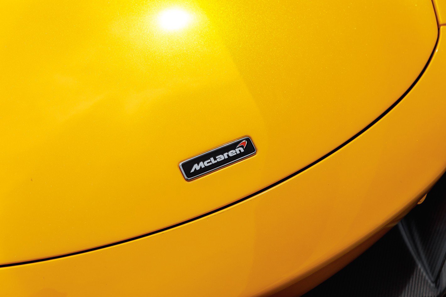 Used 2016 McLaren 675LT Coupe photo 36