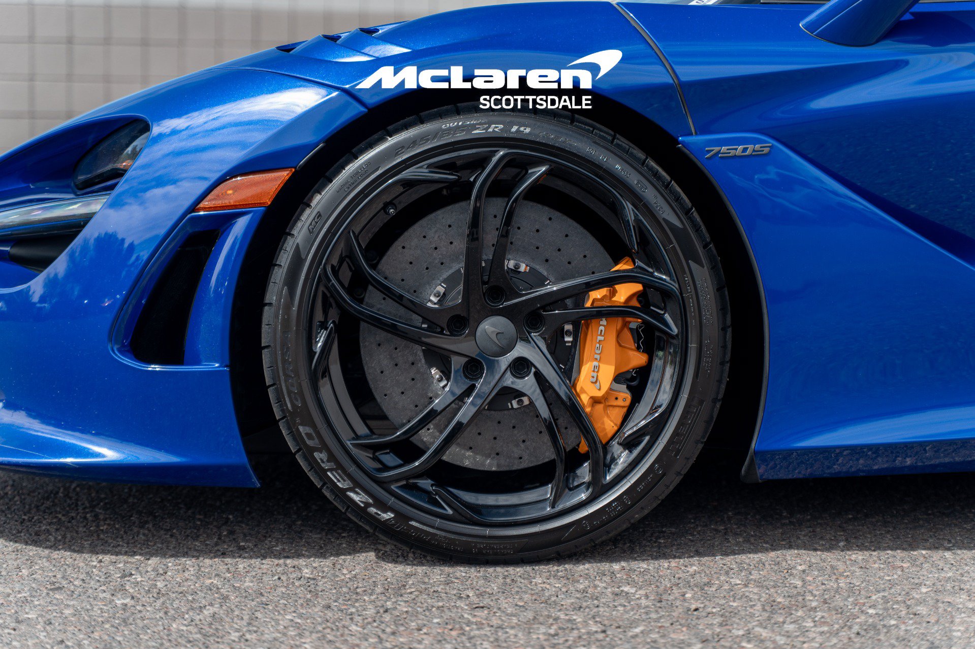 Used 2025 McLaren 750S photo 19