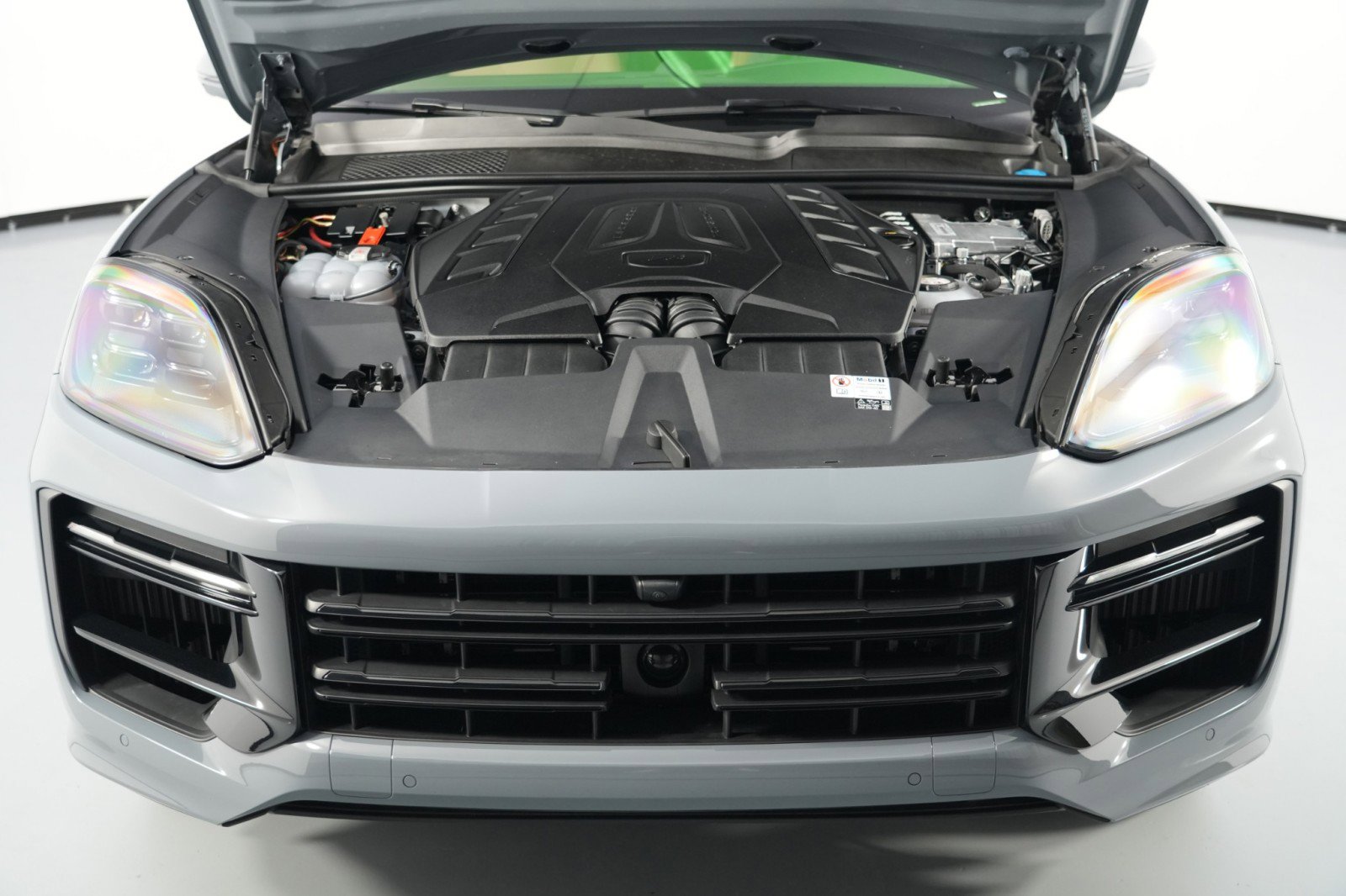 2024 Porsche Cayenne Turbo