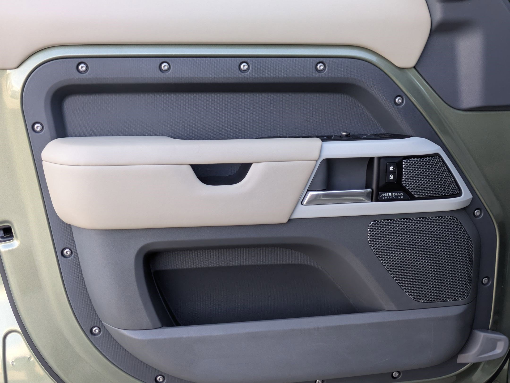 2020 Land Rover Defender 110 HSE