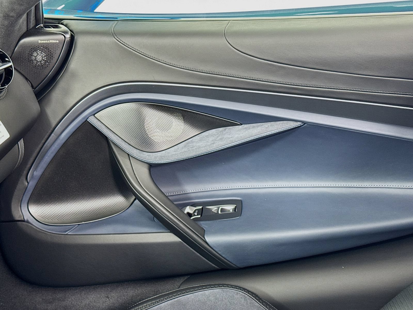 New 2026 McLaren 750S Spider photo 15