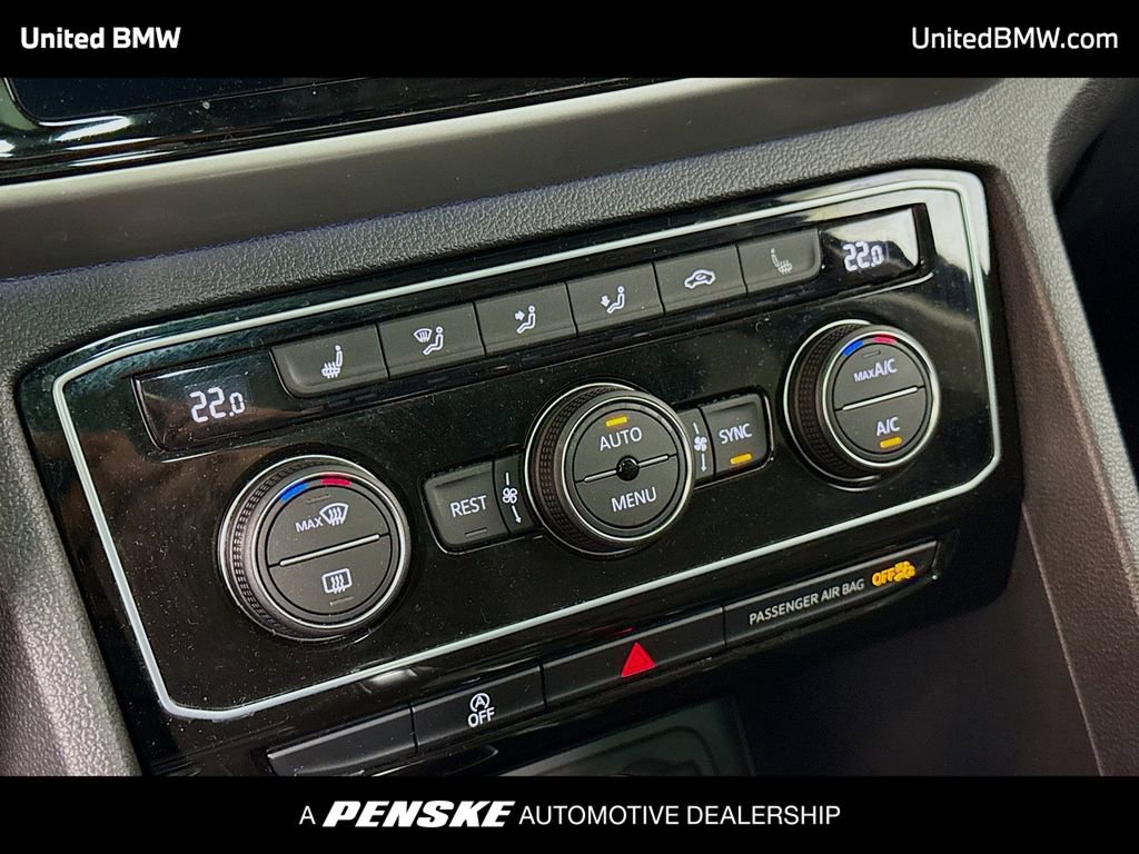 2023 Volkswagen Atlas SEL R-Line