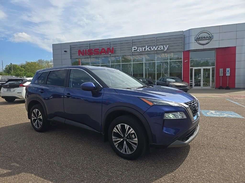 Used 2023 Nissan Rogue SV