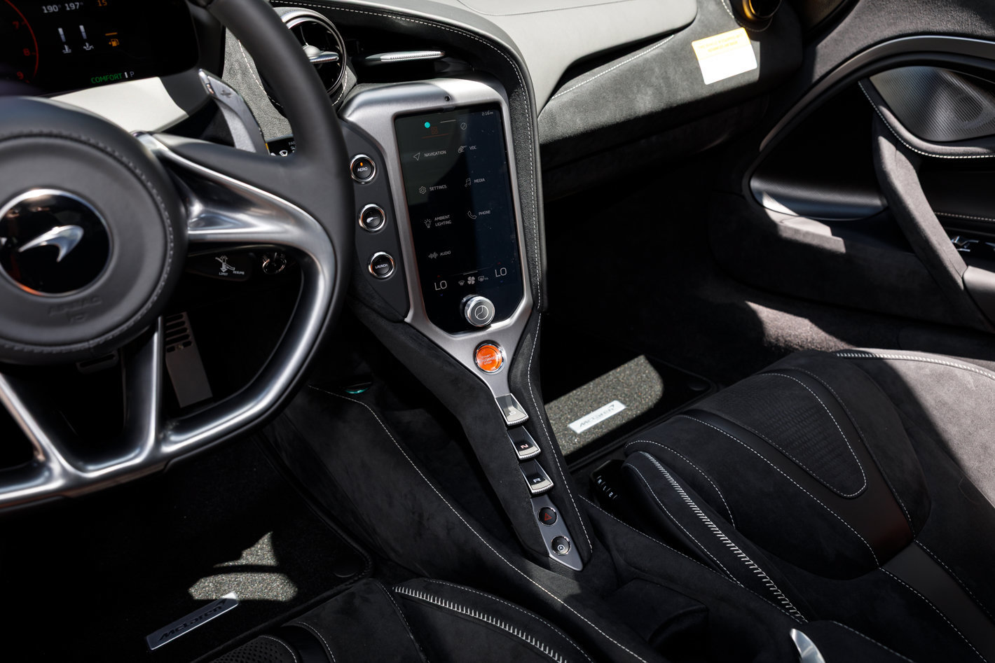 New 2027 McLaren 750S photo 43