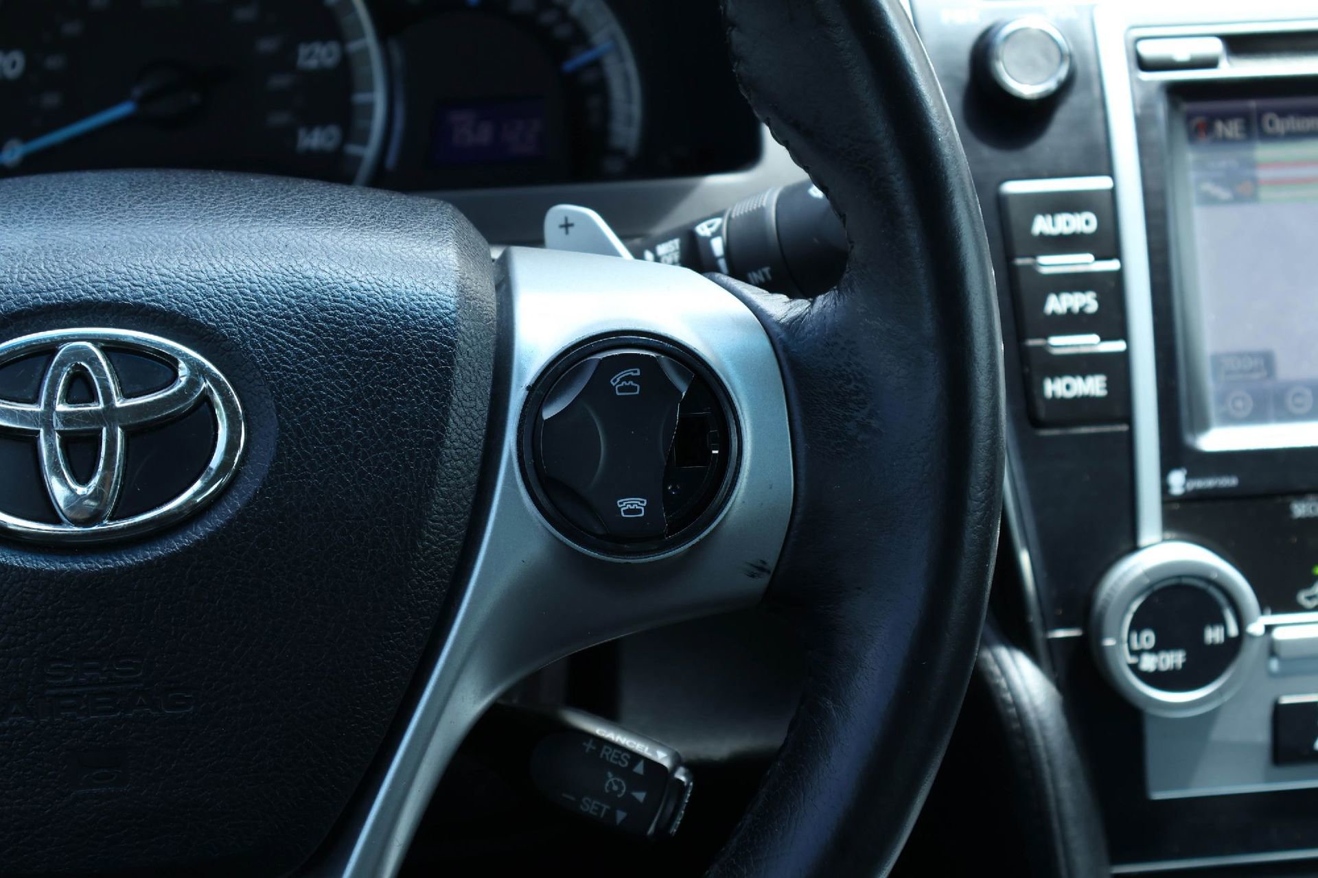 2014 Toyota Camry SE