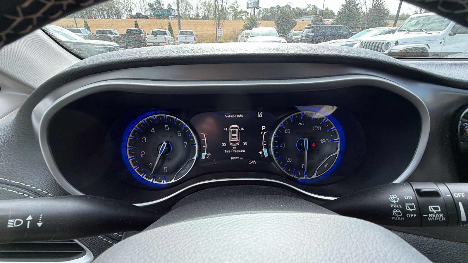 2024 Chrysler Pacifica Touring-L