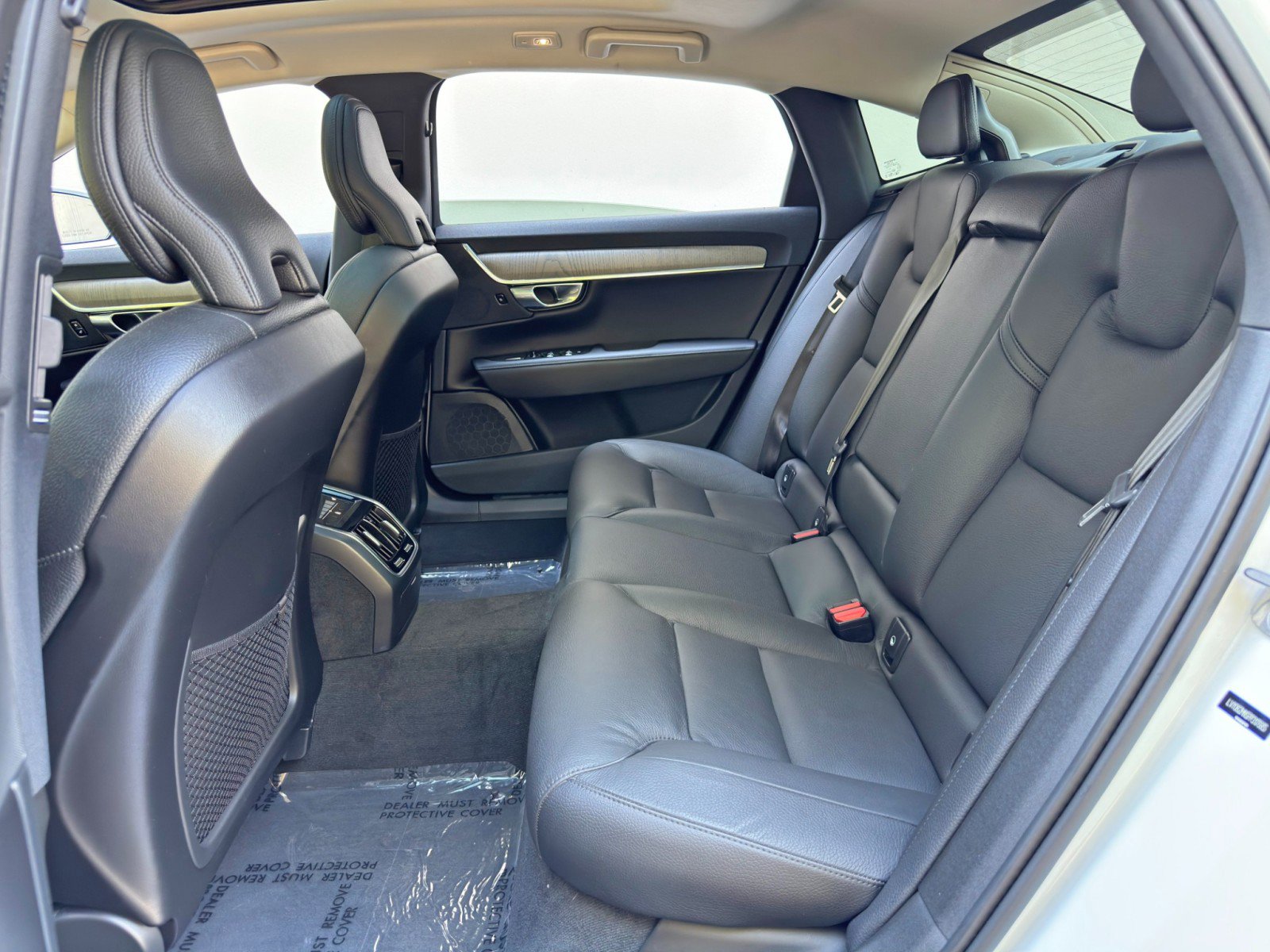 2023 Volvo S90 B6 Plus