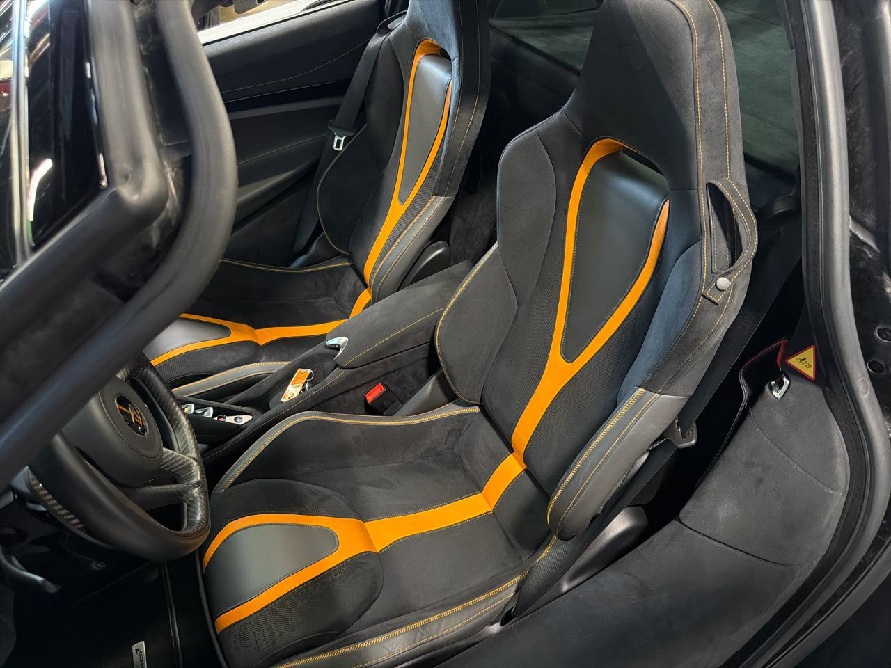 Used 2019 McLaren 720S Performance photo 19