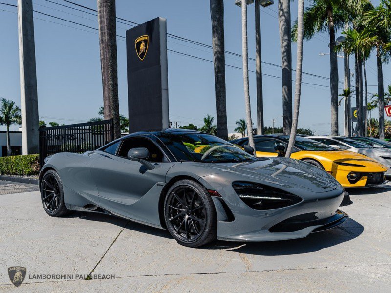 Used 2026 McLaren 750S photo 8