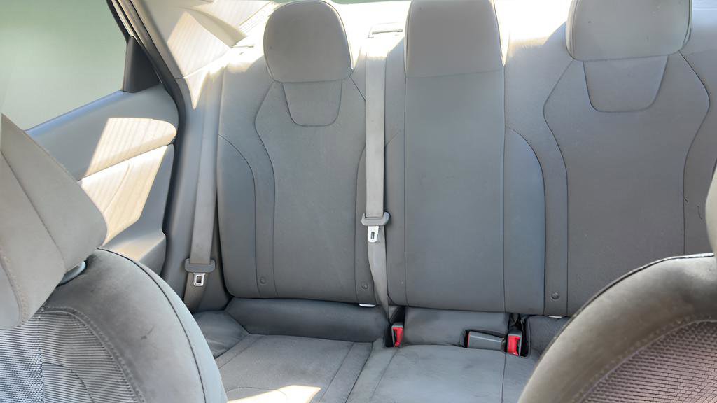 2022 Hyundai Elantra SE