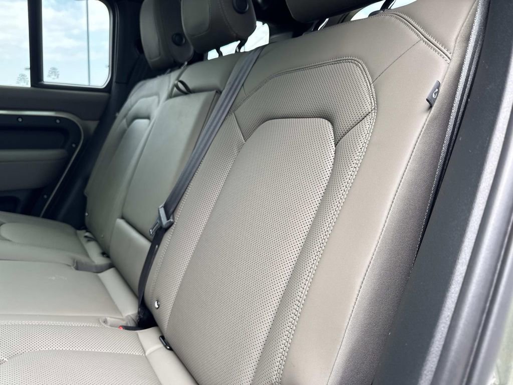 2023 Land Rover Defender 110 X