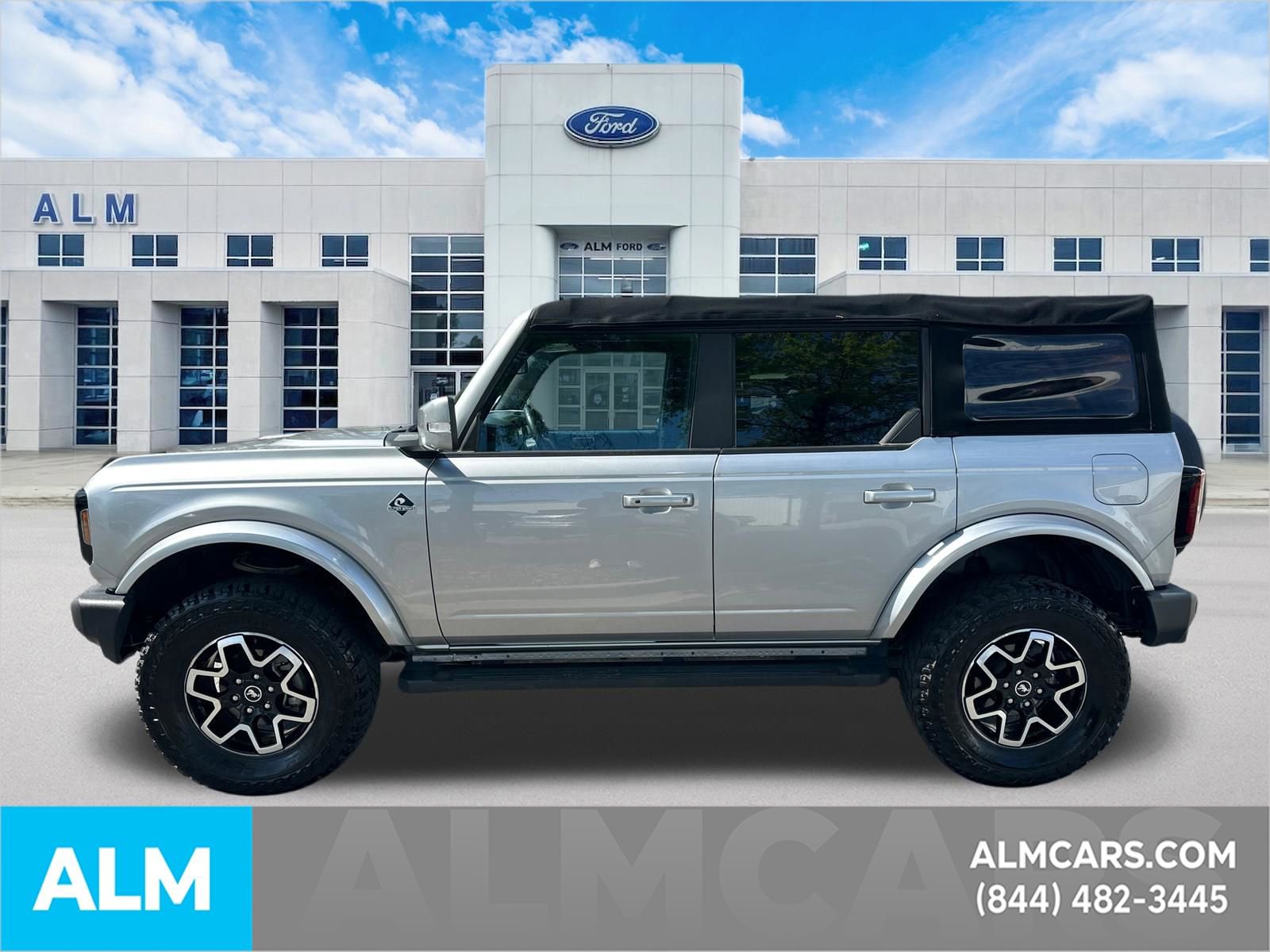 2022 Ford Bronco Outer Banks