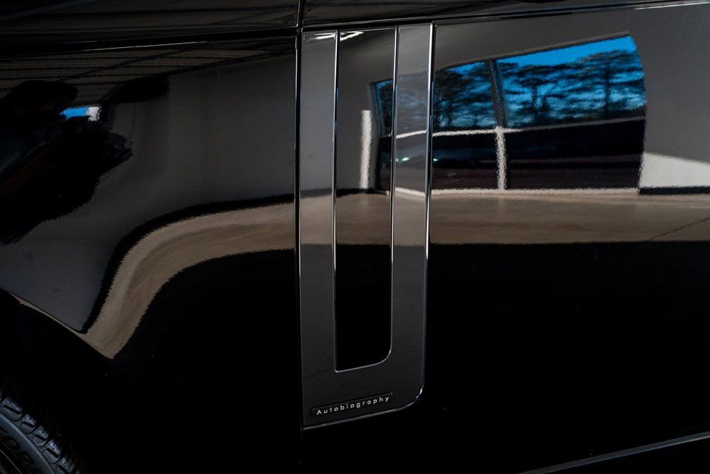 2024 Land Rover Range Rover Autobiography
