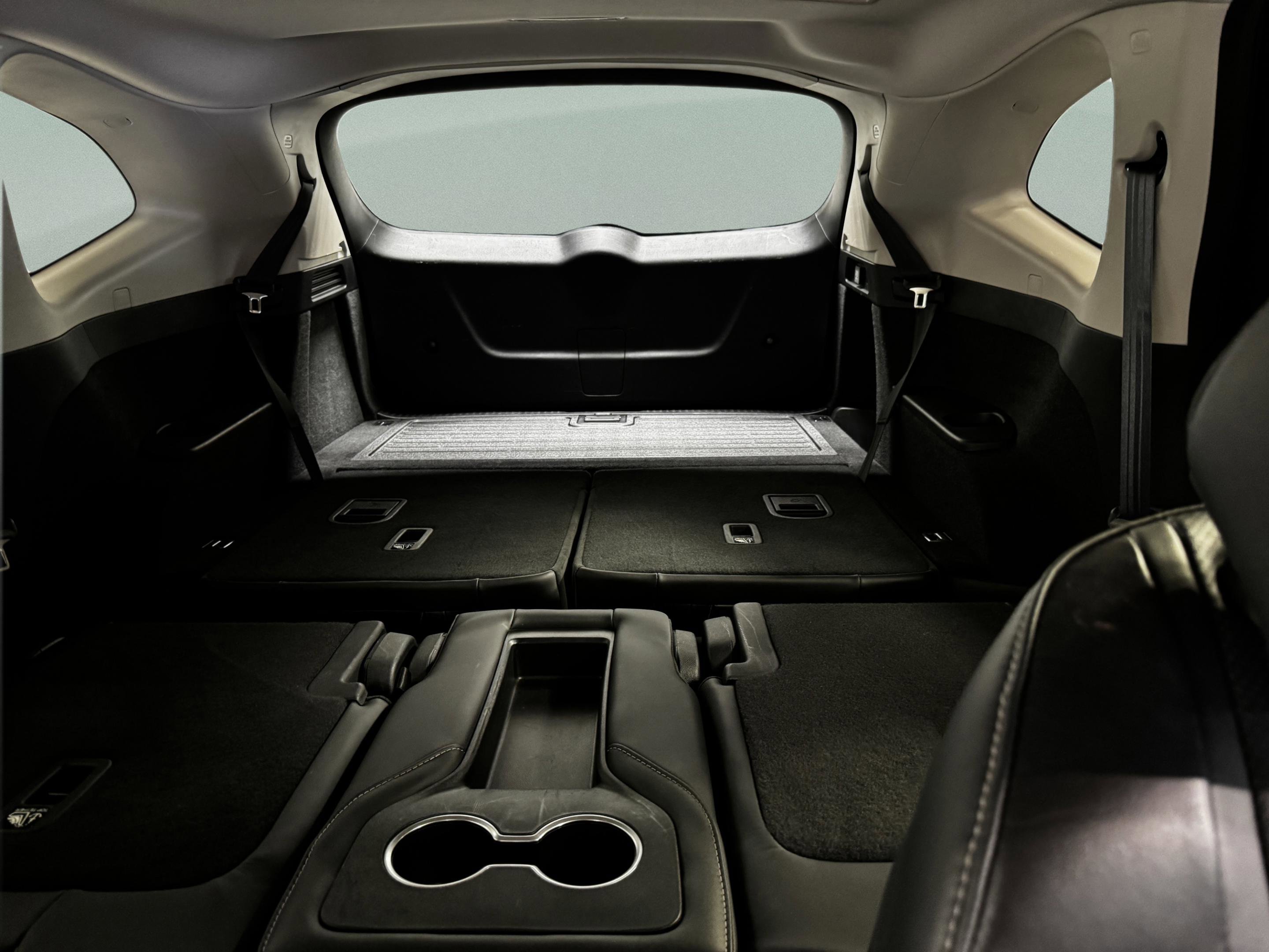 2023 Acura MDX FWD w/ Technology Package