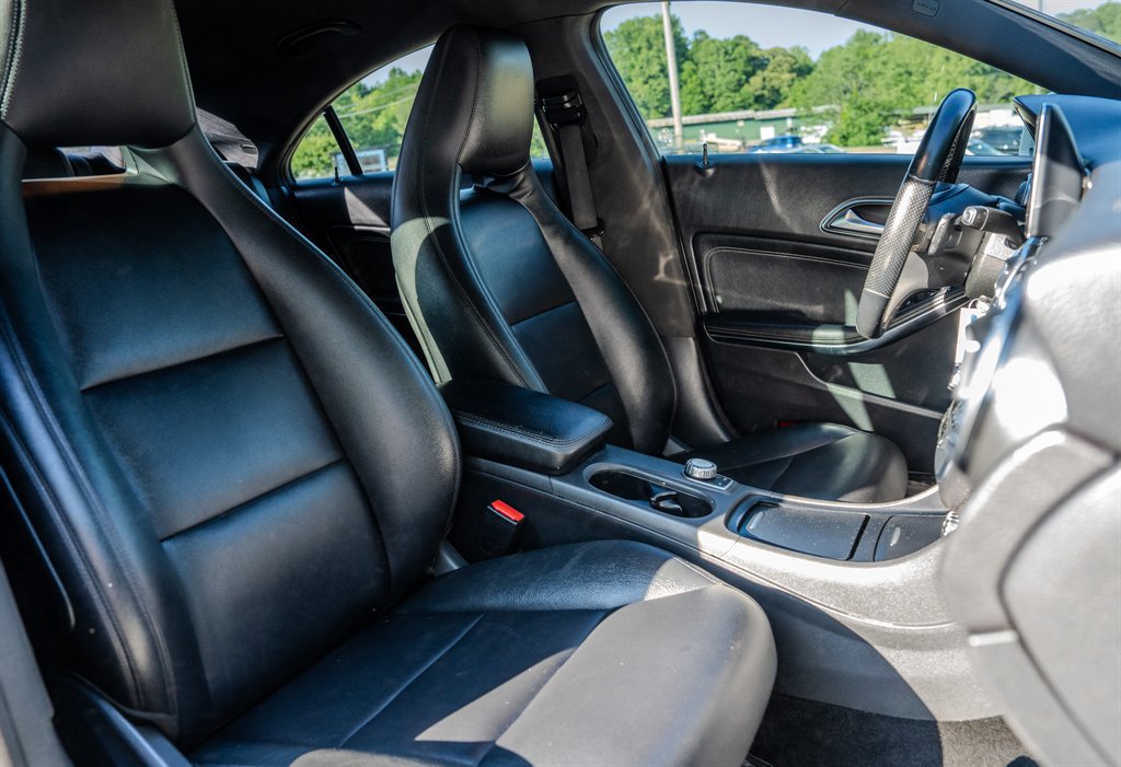 2014 Mercedes-Benz CLA 250