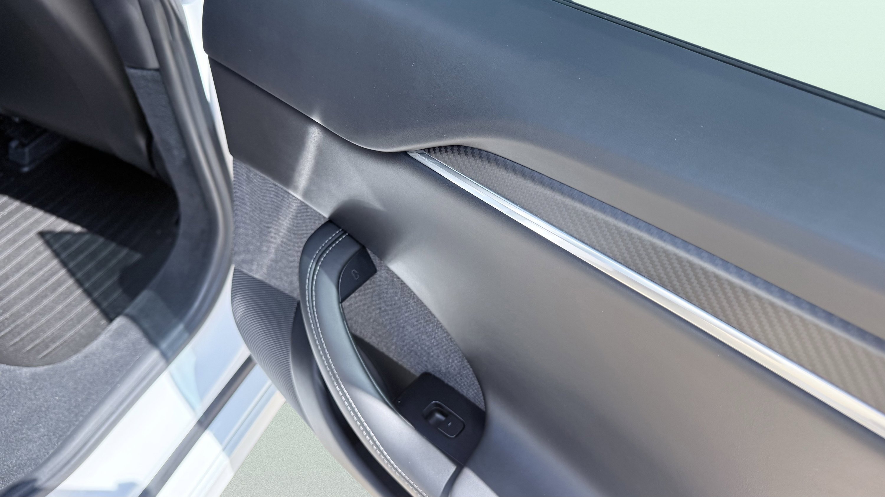 2022 Tesla Model S Plaid